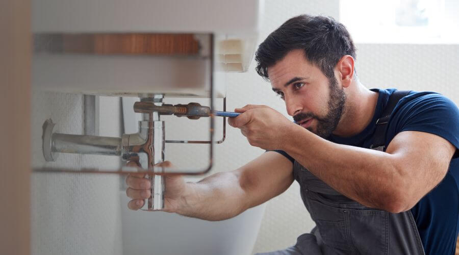 Professional water heater installation services in Red House, VA